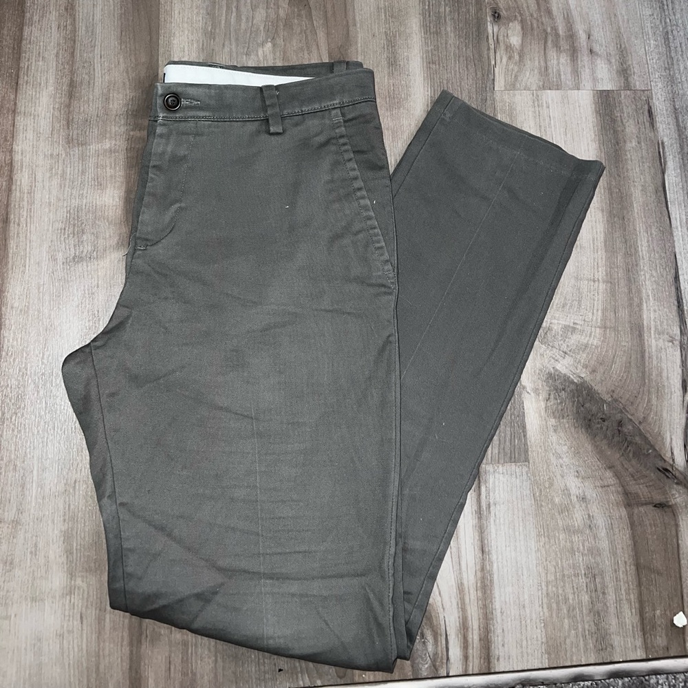 Dockers gray chinos